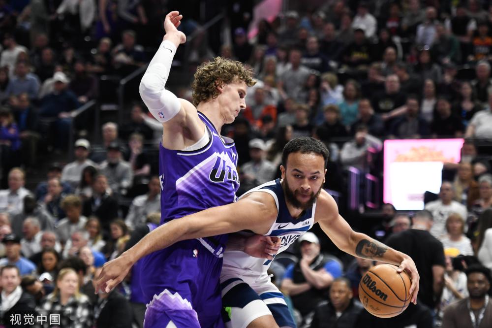 中溢彩流光 中溢彩流光