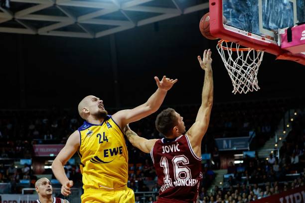 东部半决赛 东部半决赛